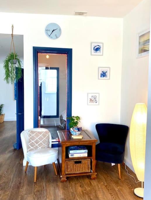 Stylish Coastal Home In The Centre Of Brighton Exterior photo